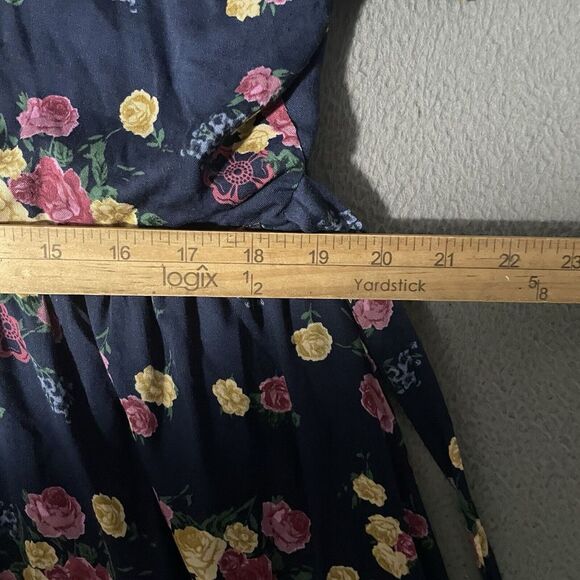 Outlander by Torrid Women's Floral‎ Botanical Skater Dress 16 Navy Blue Pleated - Picture 7 of 9